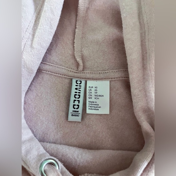 H&M Light Pink Cropped Sweatshirt Hoodie Size XS - Picture 6 of 9